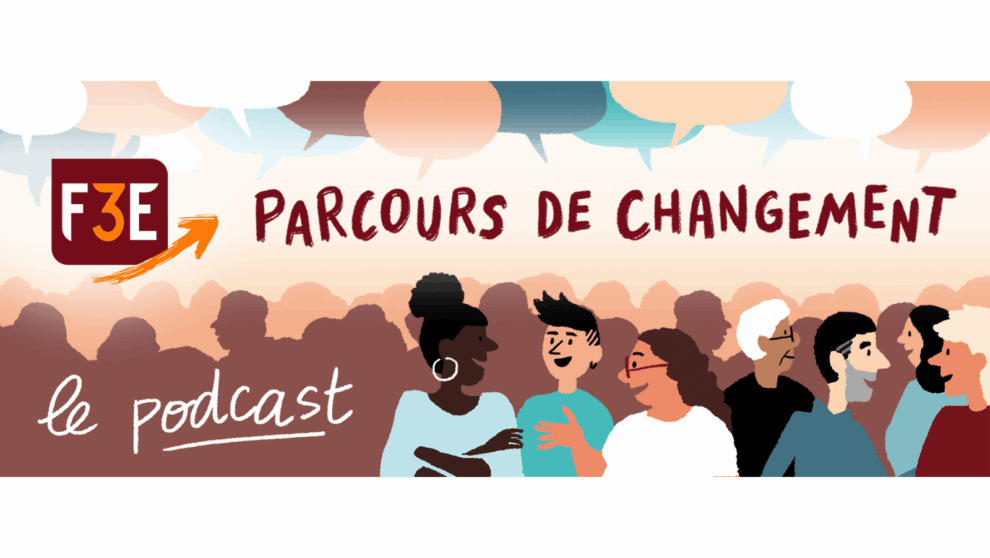 Illustration montrant des adultes parlant ensemble et le txte "Parcours de changement - Le podcast"